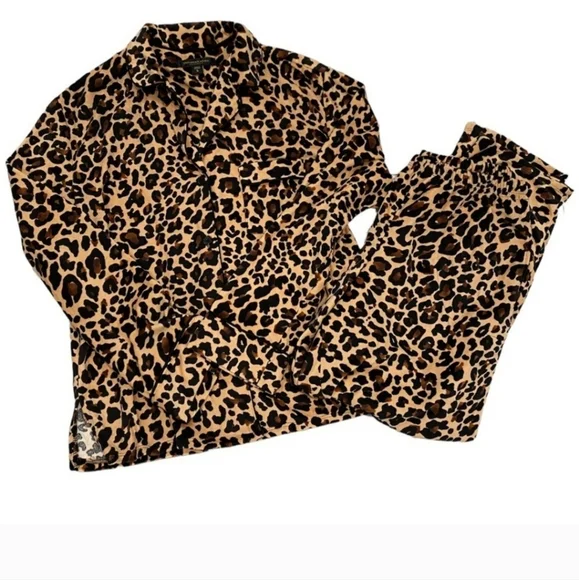 Donna Karan pajama set velour leopard print Size Large - Picture 2 of 13